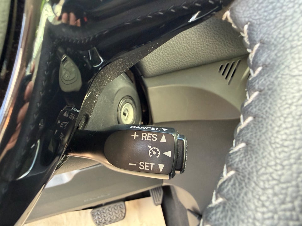 Toyota Yaris 1,5 Hybrid H2 Premium e-CVT 5d