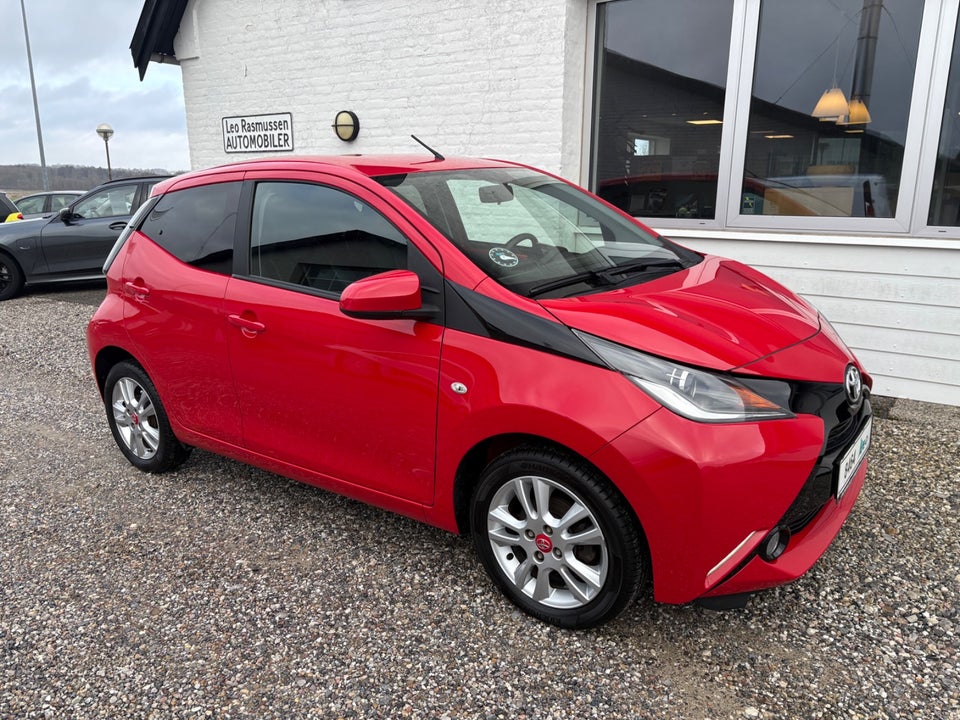 Toyota Aygo 1,0 VVT-i x-cellence 5d