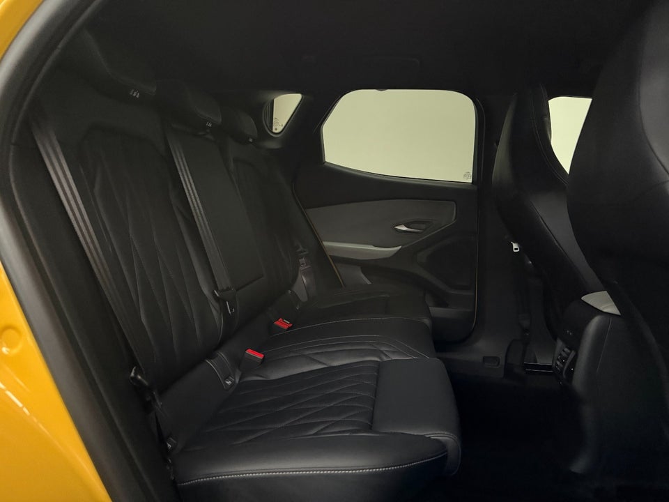 Ford Capri 79 Premium Extended Range AWD 5d