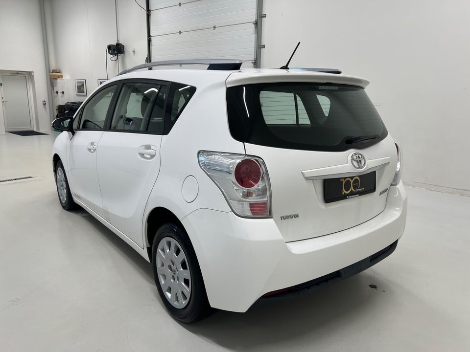 Toyota Sportsvan 1,6 D-4D T1 5d