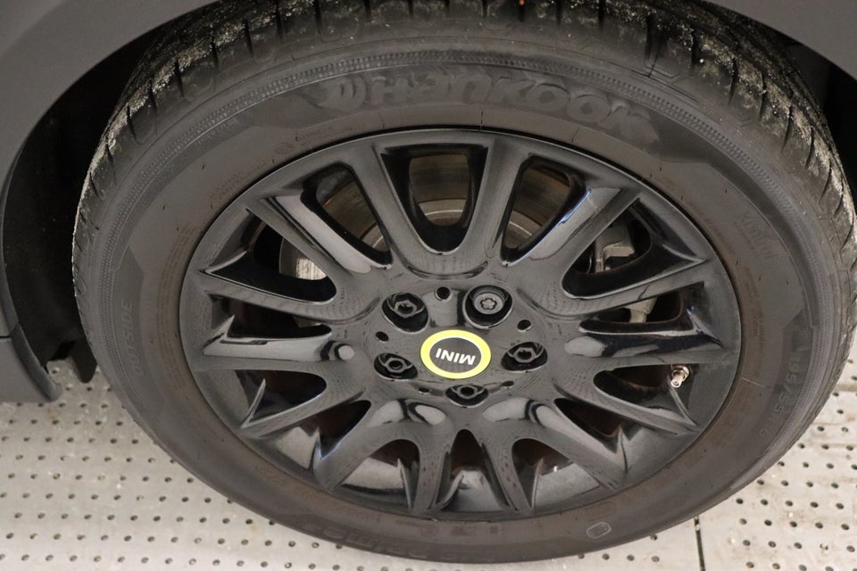 MINI Cooper SE Edition Premium Plus 3d