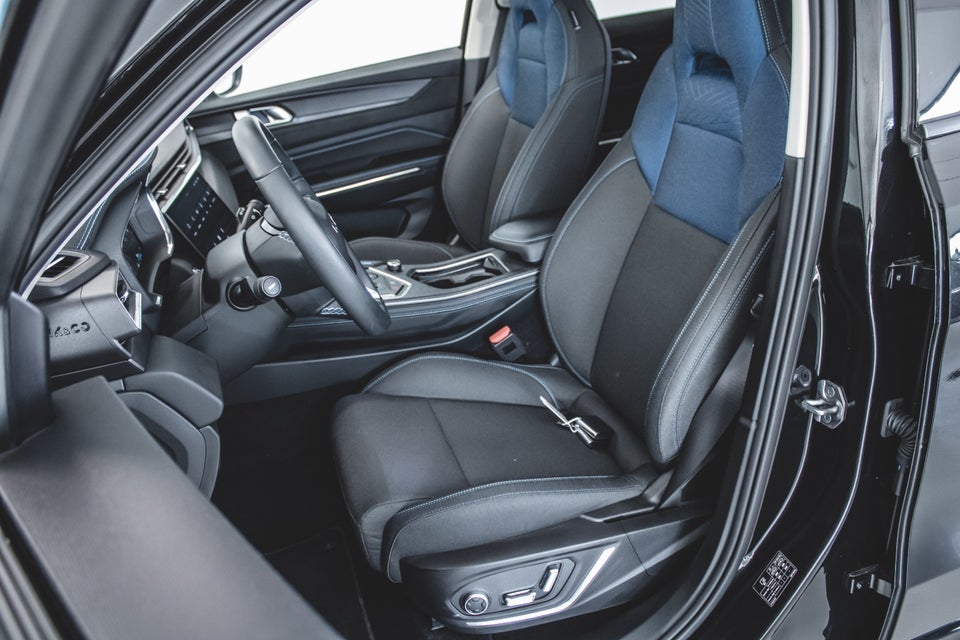 Lynk & Co 01 1,5 PHEV 5d