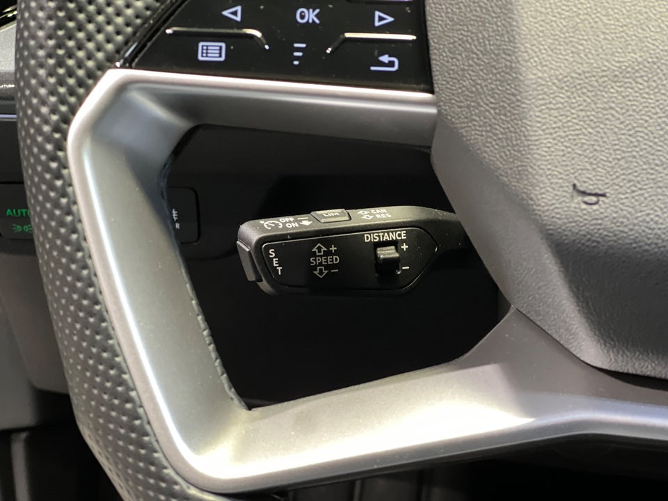 Audi Q4 e-tron 45 S-line 5d