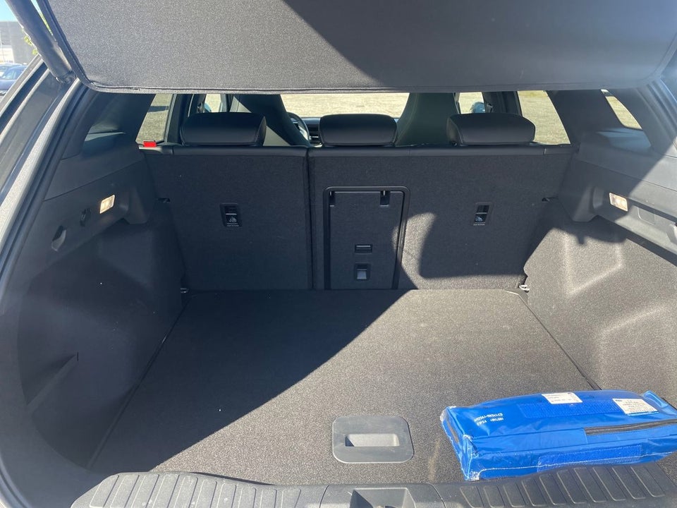 Ford Explorer 82 Premium Extended Range 5d