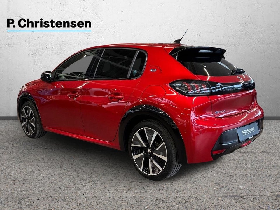 Peugeot e-208 50 GT Sky 5d