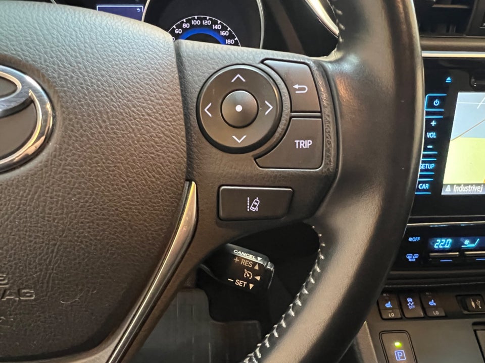 Toyota Auris 1,8 Hybrid H2 Comfort Touring Sports CVT 5d