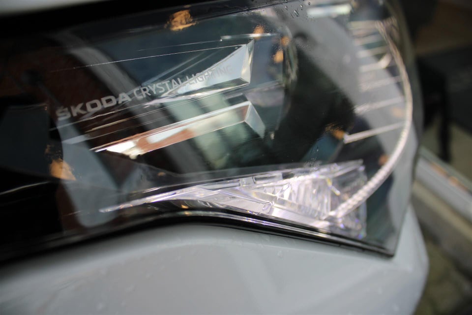 Skoda Enyaq 80 iV Suite 5d