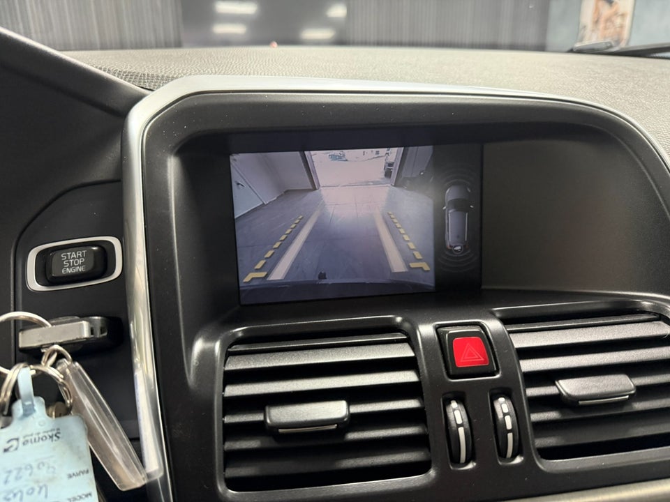 Volvo XC60 2,0 D3 136 Kinetic aut. Van 5d