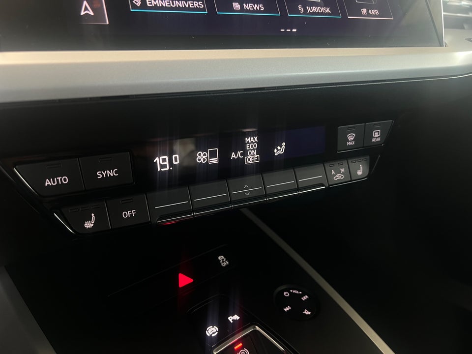Audi Q4 e-tron 40 Advanced 5d