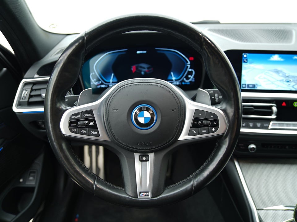 BMW 330e 2,0 Touring M-Sport aut. 5d