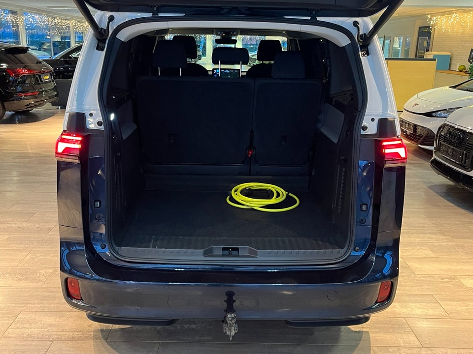 VW ID.Buzz 77 Style SWB 5d