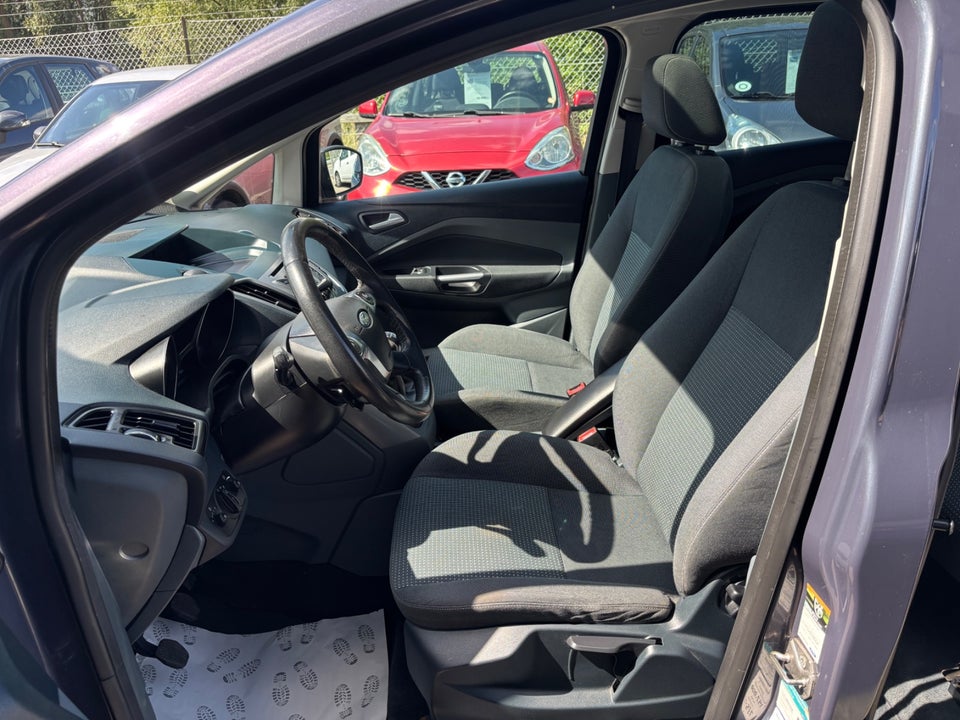 Ford Grand C-MAX 1,6 TDCi 115 Trend 7prs 5d