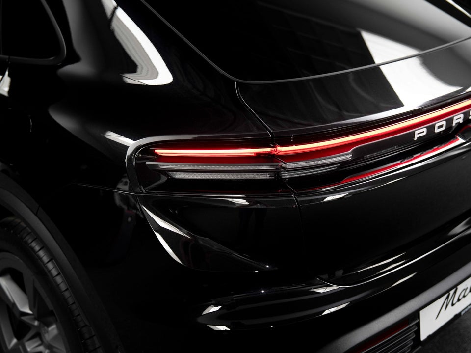 Porsche Macan 5d