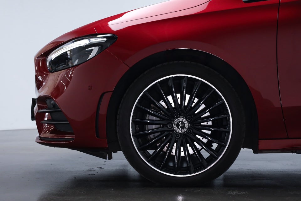 Mercedes B250 e 1,3 AMG Line aut. 5d