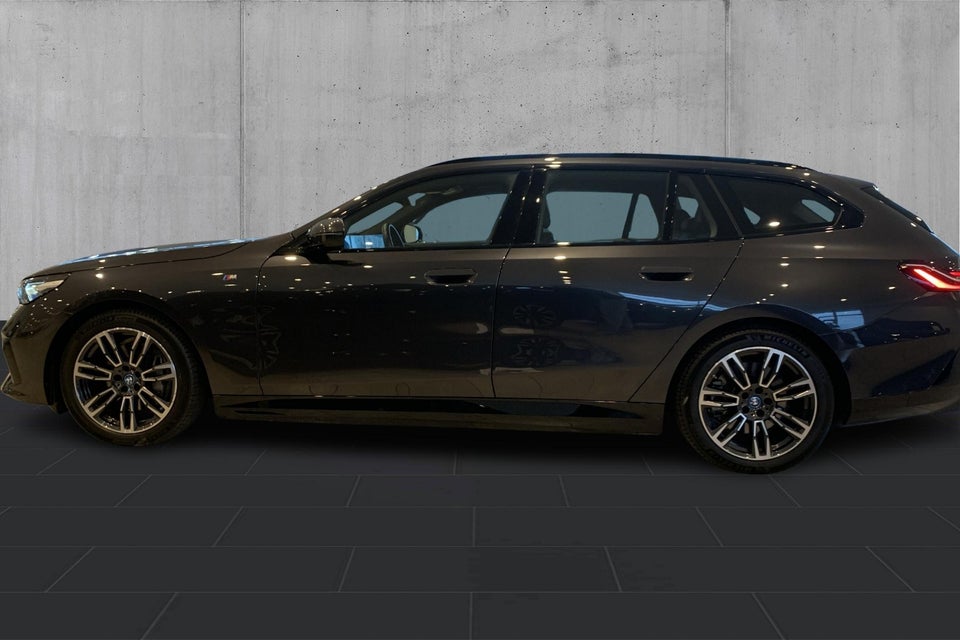 BMW i5 eDrive40 Touring M-Sport 5d