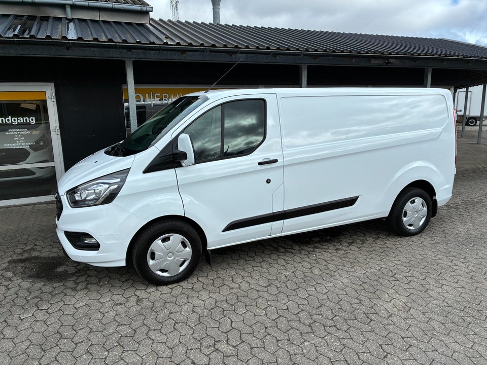 Ford Transit Custom 320 L2 2,0 TDCi 130 Trend
