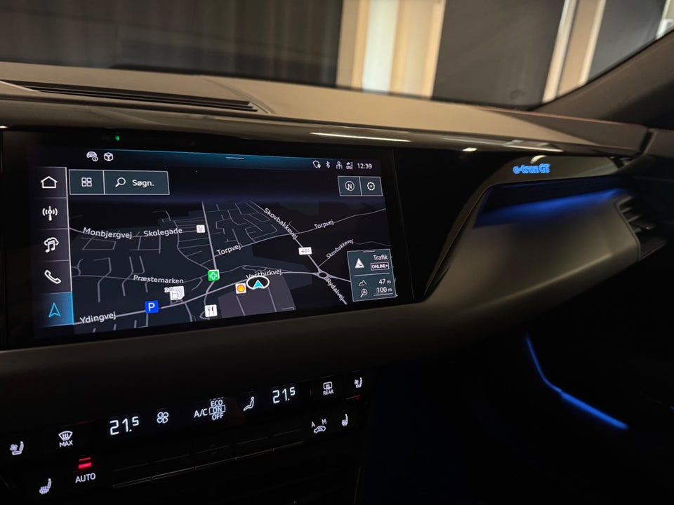 Audi RS e-tron GT quattro 4d