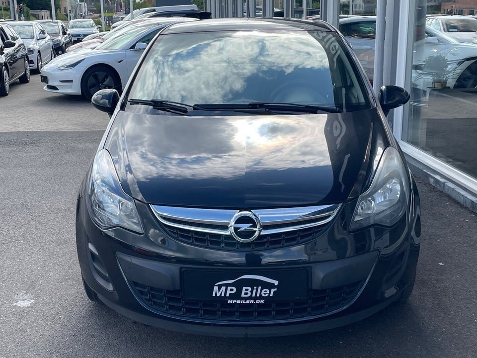 Opel Corsa 1,2 16V Enjoy 5d