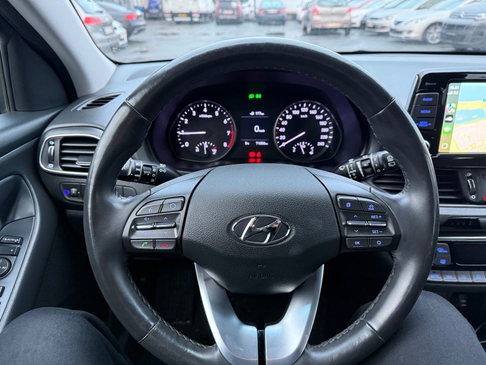 Hyundai i30 1,0 T-GDi Premium 5d