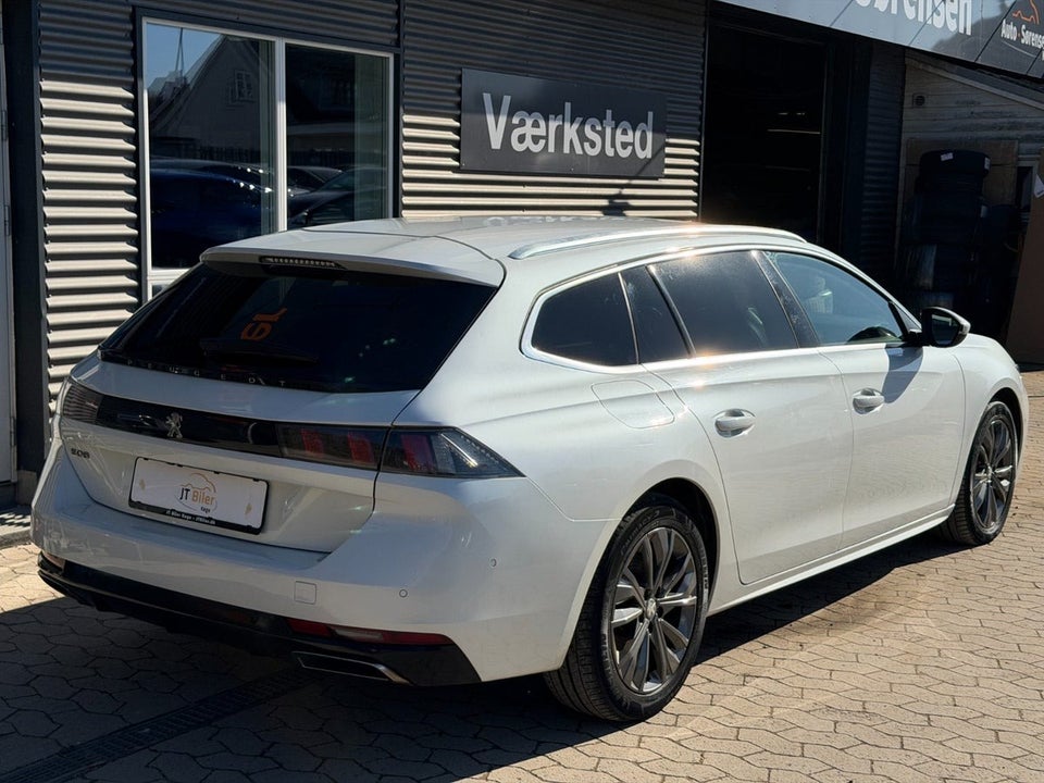 Peugeot 508 1,5 BlueHDi 130 Allure SW 5d