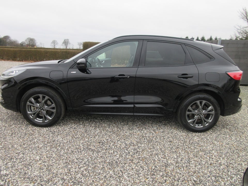 Ford Kuga 2,5 PHEV Titanium X CVT 5d