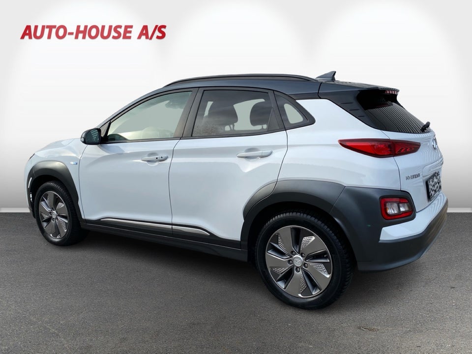 Hyundai Kona 64 EV Premium 5d
