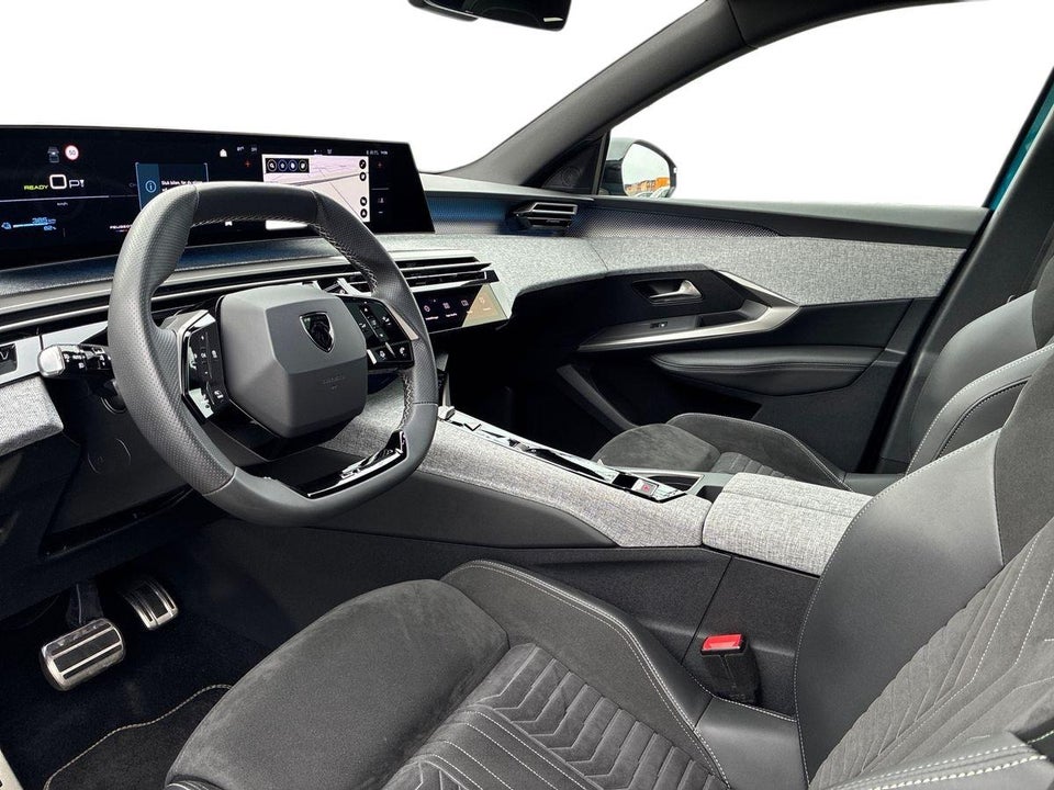 Peugeot e-5008 77 GT 7prs 5d