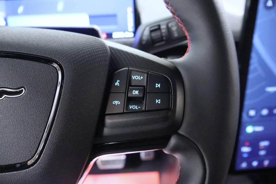 Ford Mustang Mach-E 75 Premium Standard Range AWD 5d