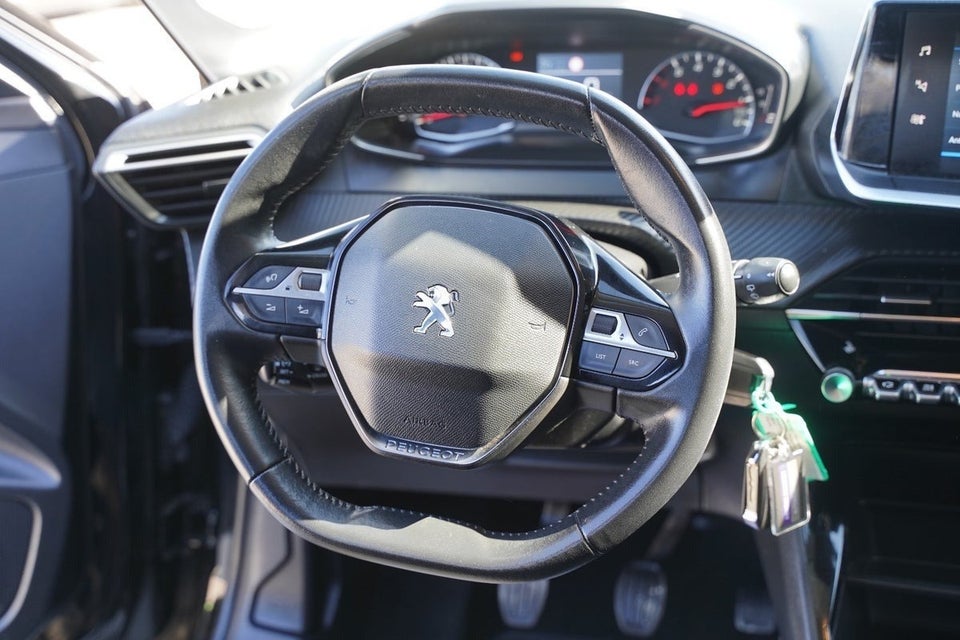 Peugeot 208 1,2 PureTech 75 Active 5d