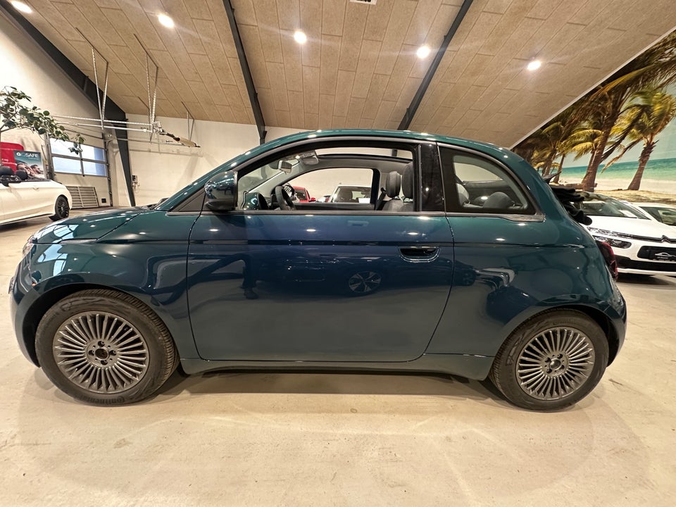 Fiat 500e 42 Icon Cabrio 2d