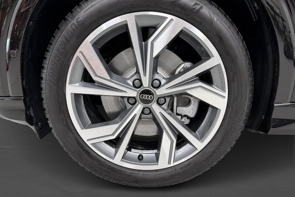 Audi Q4 e-tron 45 S-line Edition Sportback 5d