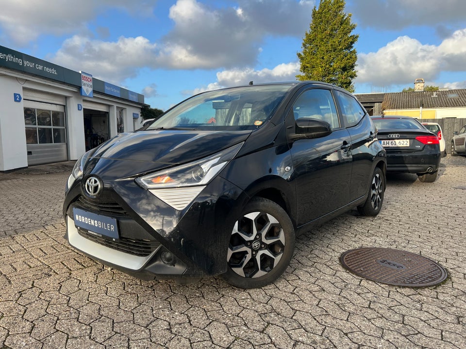 Toyota Aygo 1,0 VVT-i x-pression 5d