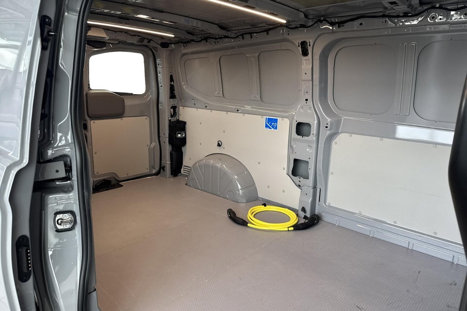 VW e-Transporter 64 Comfort Kassevogn LWB