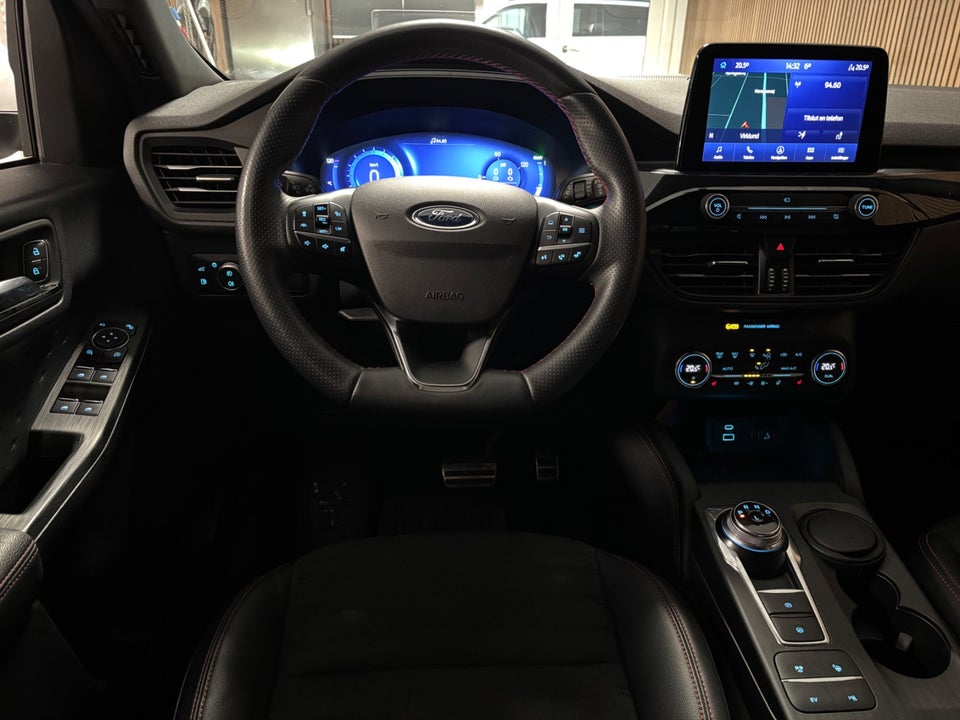 Ford Kuga 2,5 PHEV ST-Line X CVT 5d