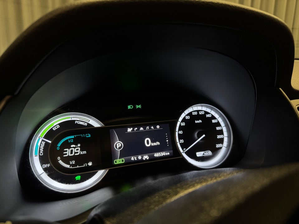 Kia Niro 1,6 HEV Advance DCT 5d