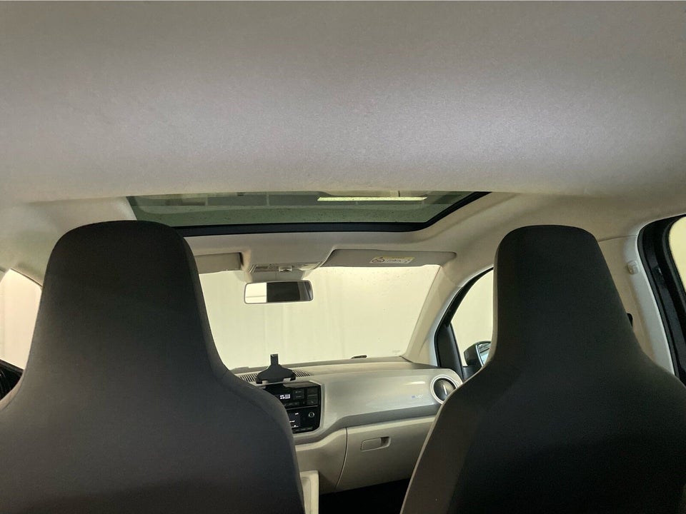 VW e-Up! High Up! 5d