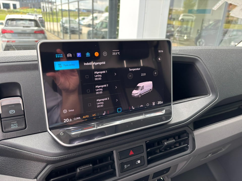 VW Crafter 35 2,0 TDi 177 Kassevogn L3H3 aut.