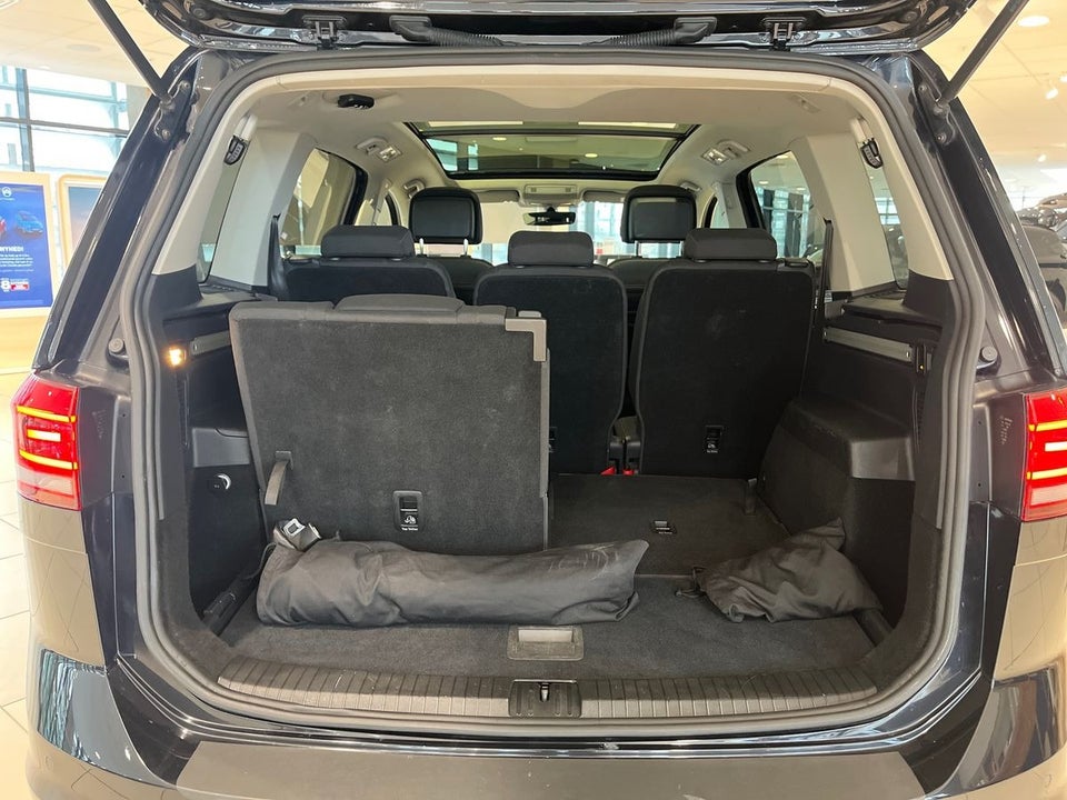 VW Touran 2,0 TDi 150 Highline DSG 5d