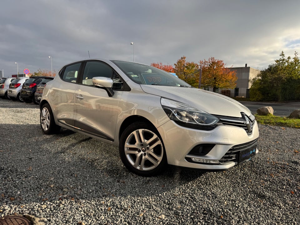 Renault Clio IV 1,5 dCi 90 Limited 5d