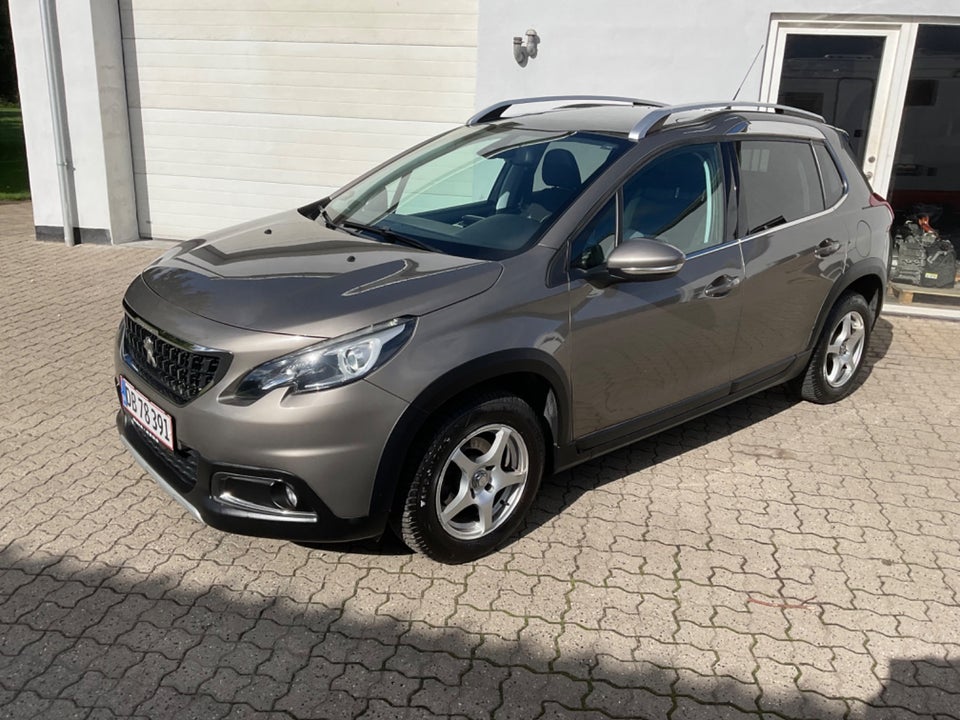 Peugeot 2008 1,6 BlueHDi 100 Allure Sky 5d