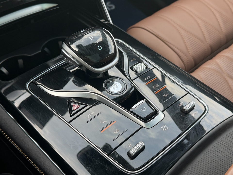 BYD Tang 86 Flagship AWD 7prs 5d