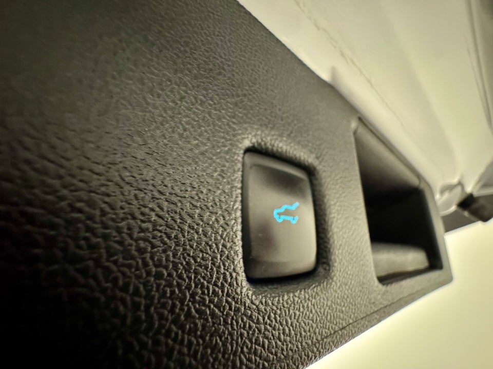 Ford Kuga 2,5 PHEV ST-Line X CVT 5d