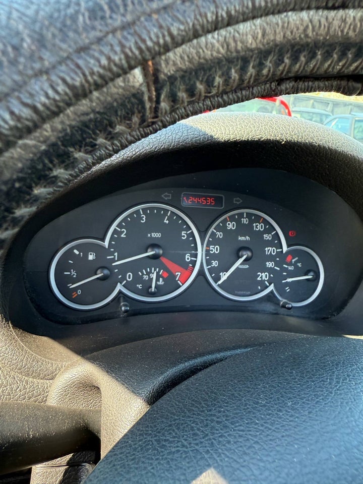 Peugeot 206 1,6 16V CC 2d