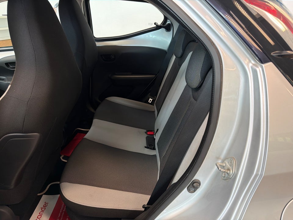 Toyota Aygo 1,0 VVT-i x 5d