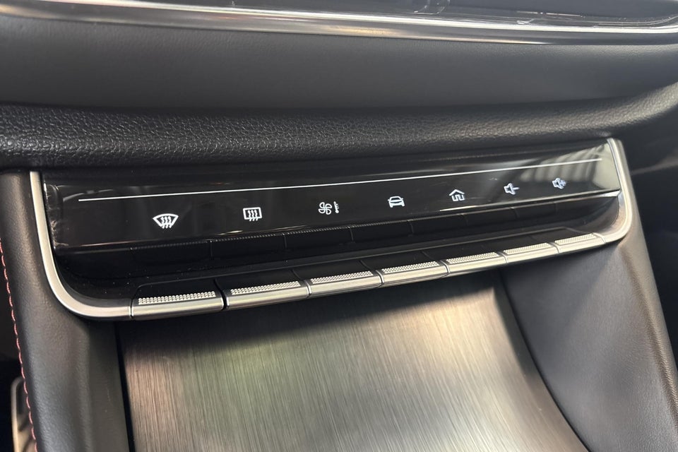 MG EHS 1,5 PHEV Luxury 5d