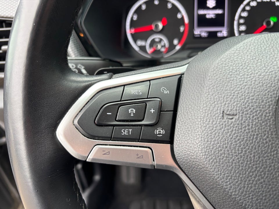 VW T-Cross 1,0 TSi 115 Life DSG 5d