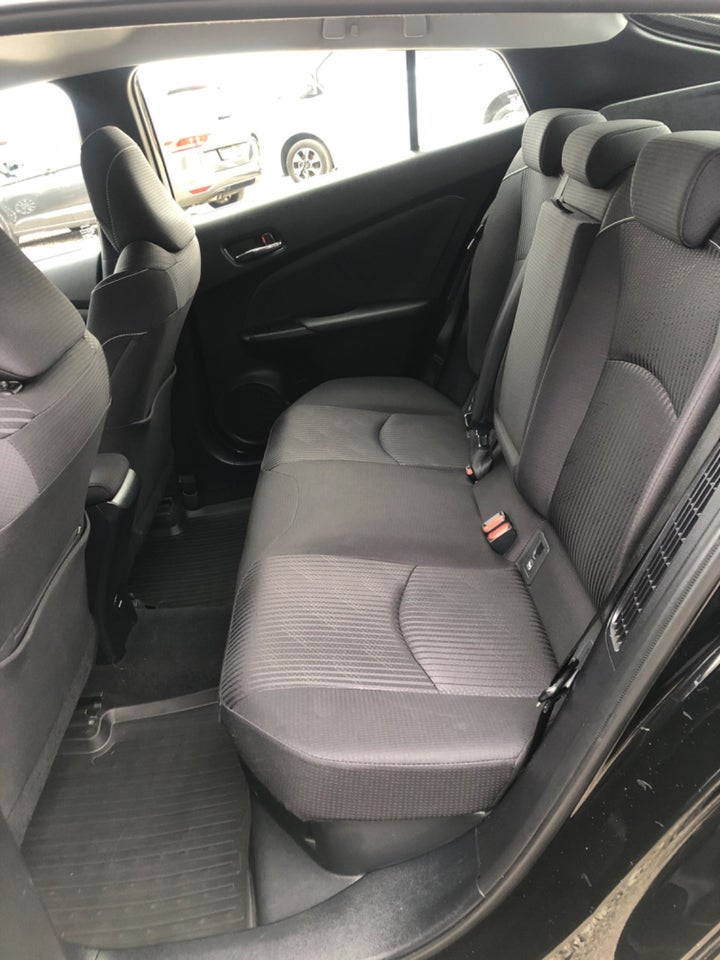 Toyota Prius 1,8 Plug-in Hybrid H3 Smart MDS 5d