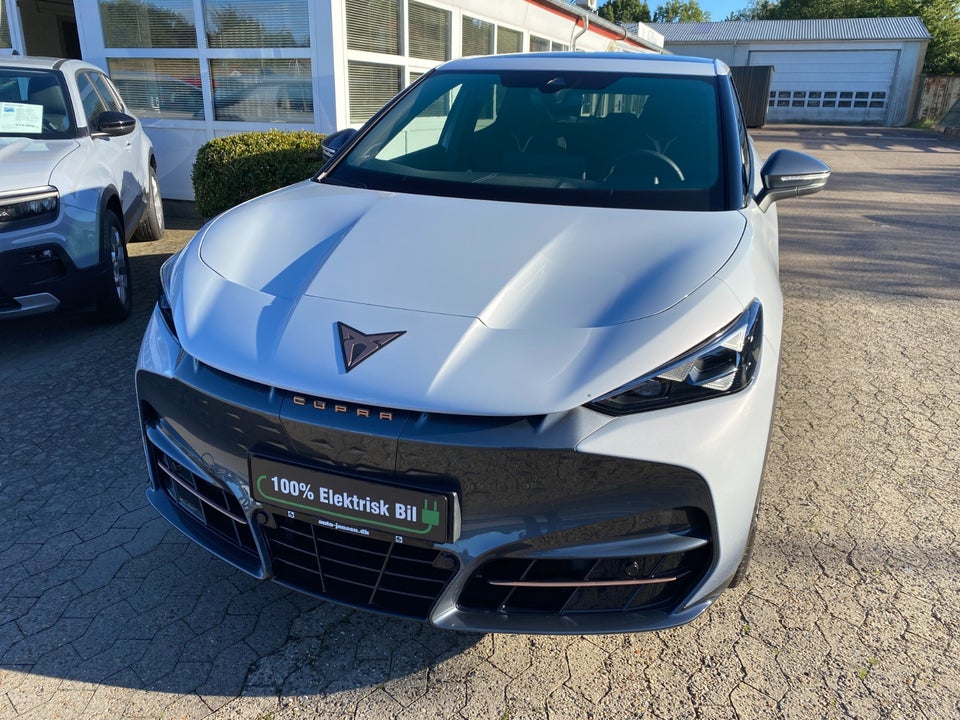 Cupra Tavascan 77 Adrenaline 5d