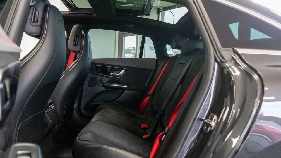 Mercedes EQE300 AMG Line 4d