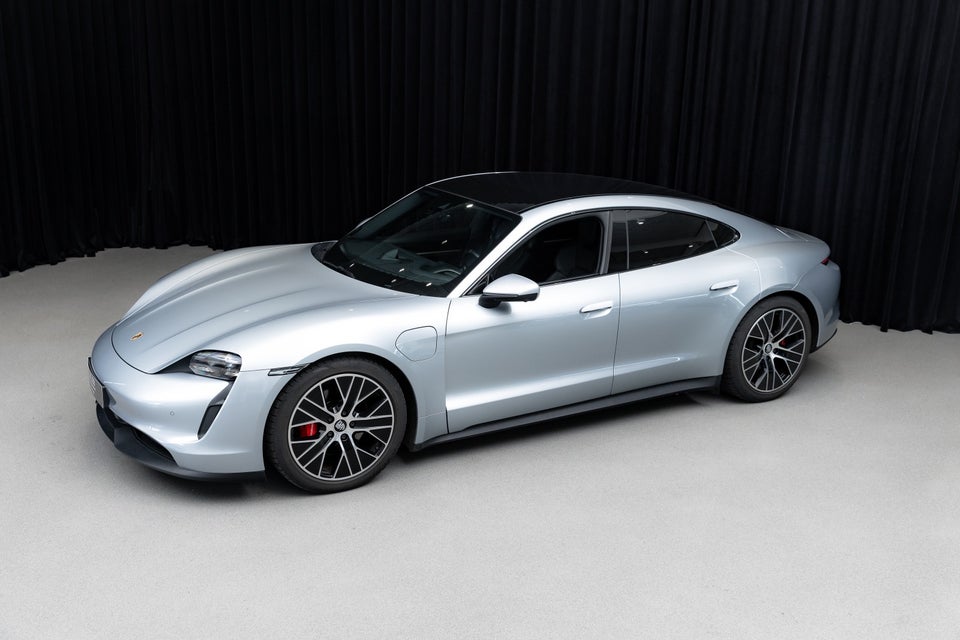 Porsche Taycan 4S Performance+ 4d